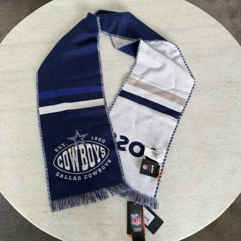 Hugo Boss X NFL COWBOYS Scarf,‎ Wool-blend, new with tag, Made in Italy